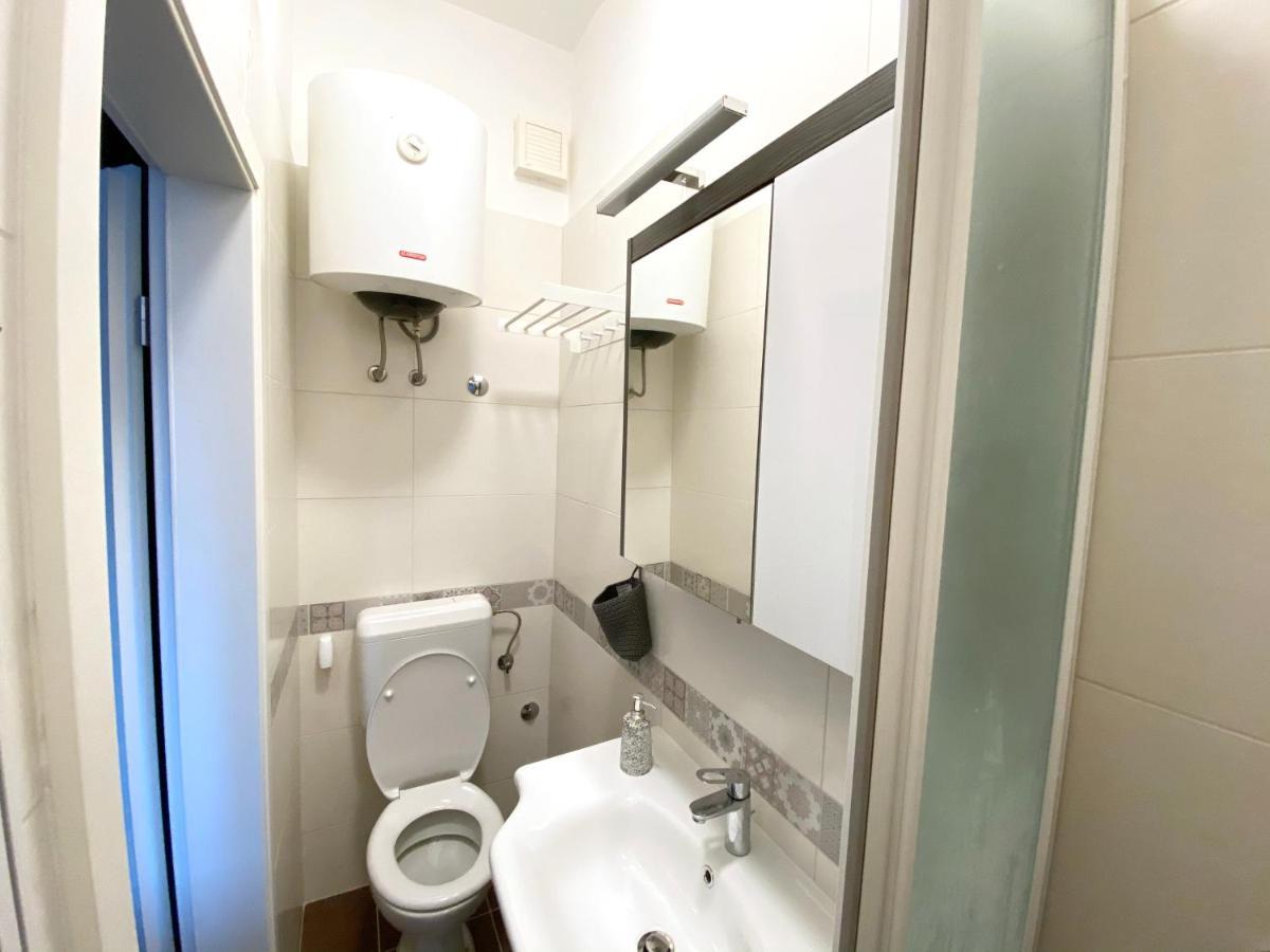 Bright Apartment 45M2 - Free Parking - Wifi Rijeka Luaran gambar